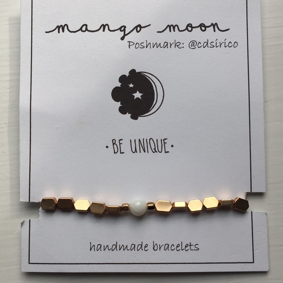 Handmade Beaded Macrame Friendship Bracelet - Picture 6 of 13